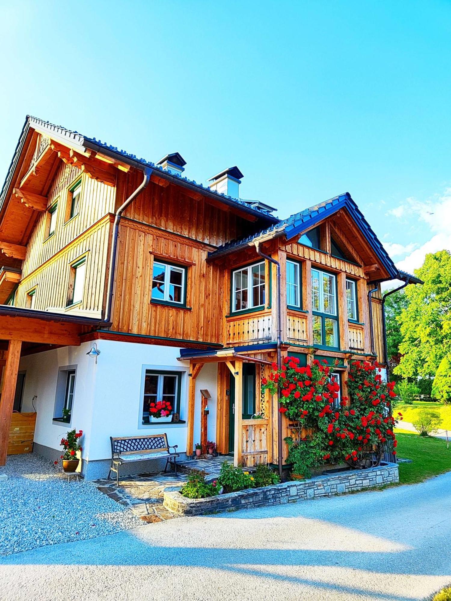 Ferienwohnung Grundlsee, Willkommen In Mami'S Ferienwohnung ภายนอก รูปภาพ